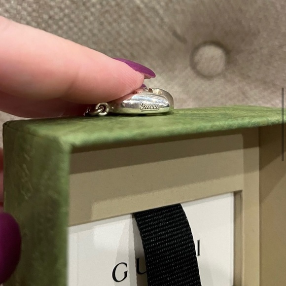 Gucci Necklace - Picture 9 of 9